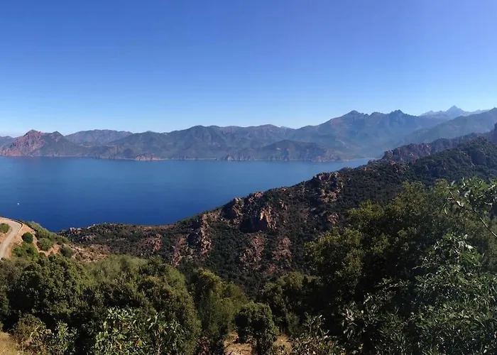 Prázdninový dům Rez De Villa, Vue Panoramique Et Montagne ! Vico