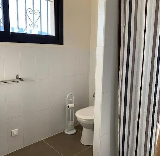 Prázdninový dům Rez De Villa, Vue Panoramique Et Montagne ! Vico